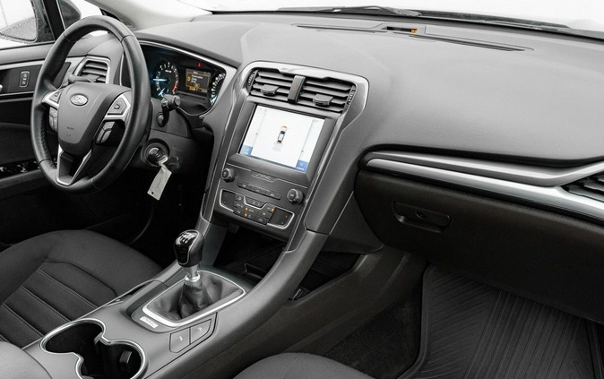 Ford Mondeo cena 73850 przebieg: 124424, rok produkcji 2020 z Sędziszów małe 667